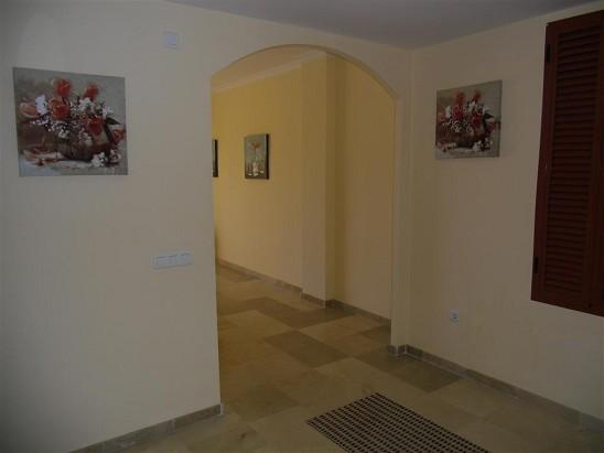 http://estatesinthesun.com/properties/wp-content/uploads/2012/09/89338_CSF3642CDS_IMG_05_0000.jpg