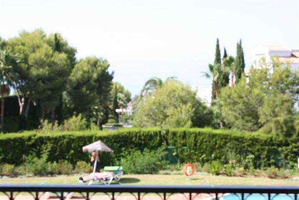 http://estatesinthesun.com/properties/wp-content/uploads/2012/09/89338_CSF3643CDS_IMG_01_0000.jpg