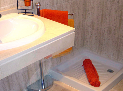 http://estatesinthesun.com/properties/wp-content/uploads/2012/10/7-1.jpg