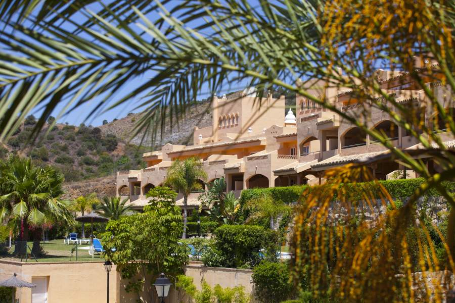 http://estatesinthesun.com/properties/wp-content/uploads/2012/10/785236.jpg