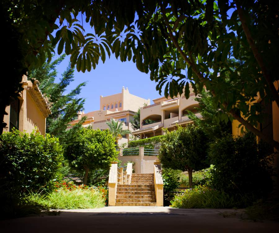 http://estatesinthesun.com/properties/wp-content/uploads/2012/10/785240.jpg