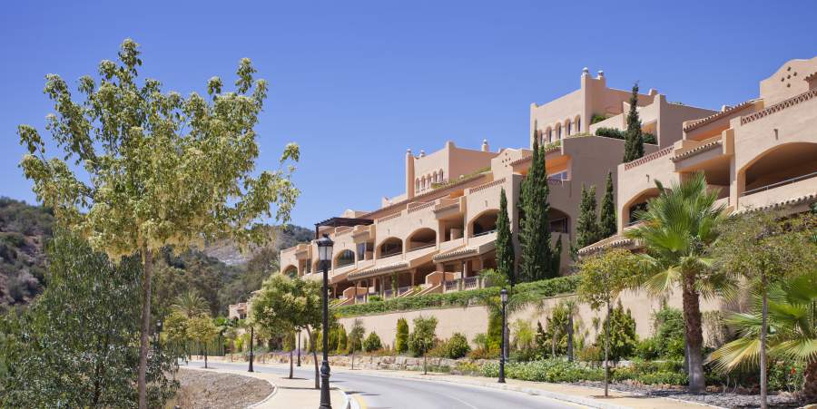 http://estatesinthesun.com/properties/wp-content/uploads/2012/10/785245.jpg