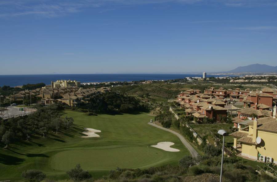 http://estatesinthesun.com/properties/wp-content/uploads/2012/10/785314.jpg