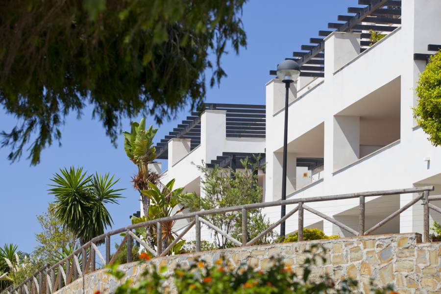 http://estatesinthesun.com/properties/wp-content/uploads/2012/10/785319.jpg