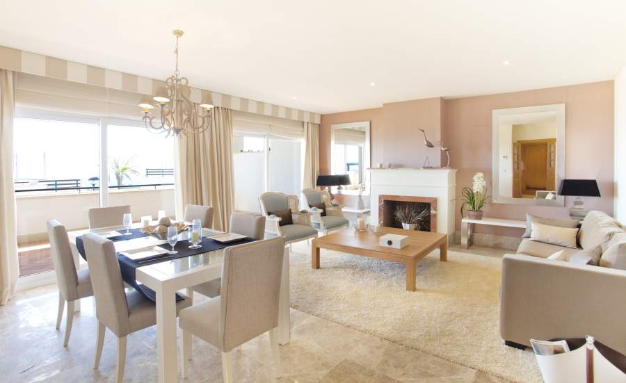 http://estatesinthesun.com/properties/wp-content/uploads/2012/10/785328.jpg