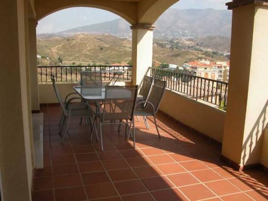 http://estatesinthesun.com/properties/wp-content/uploads/2012/10/89338_CSF3232CDS_IMG_02_0000_max_620x414.jpg