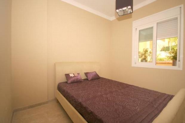 http://estatesinthesun.com/properties/wp-content/uploads/2012/10/89338_CSF3426CDS_IMG_04_0000_max_620x414.jpg