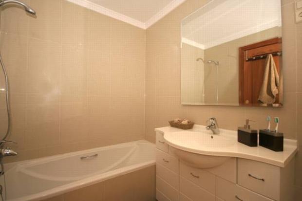 http://estatesinthesun.com/properties/wp-content/uploads/2012/10/89338_CSF3426CDS_IMG_06_0000_max_620x414.jpg