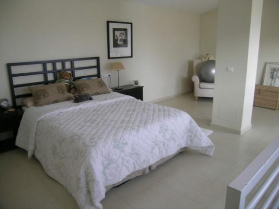 http://estatesinthesun.com/properties/wp-content/uploads/2012/10/89338_CSF3473CDS_IMG_05_0000_max_620x414.jpg