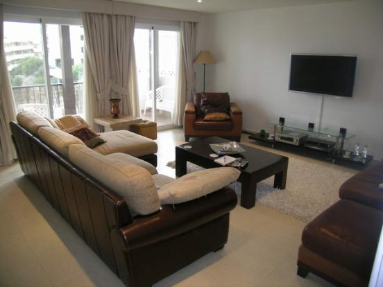http://estatesinthesun.com/properties/wp-content/uploads/2012/10/89338_CSF3473CDS_IMG_07_0000_max_620x414.jpg