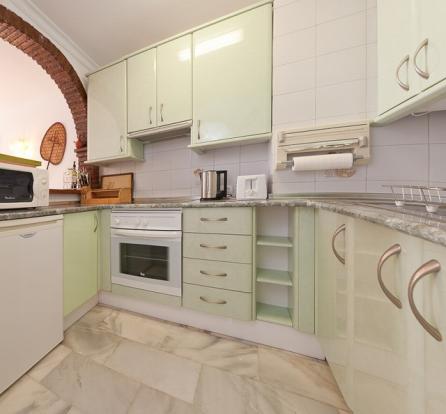 http://estatesinthesun.com/properties/wp-content/uploads/2012/10/89338_CSF3474CDS_IMG_06_0000_max_620x414.jpg
