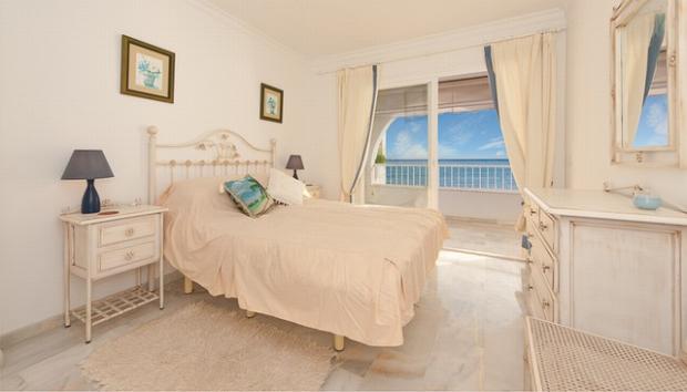 http://estatesinthesun.com/properties/wp-content/uploads/2012/10/89338_CSF3474CDS_IMG_07_0000_max_620x414.jpg