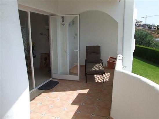 http://estatesinthesun.com/properties/wp-content/uploads/2012/10/89338_CSF3647CDS_IMG_02_0000.jpg
