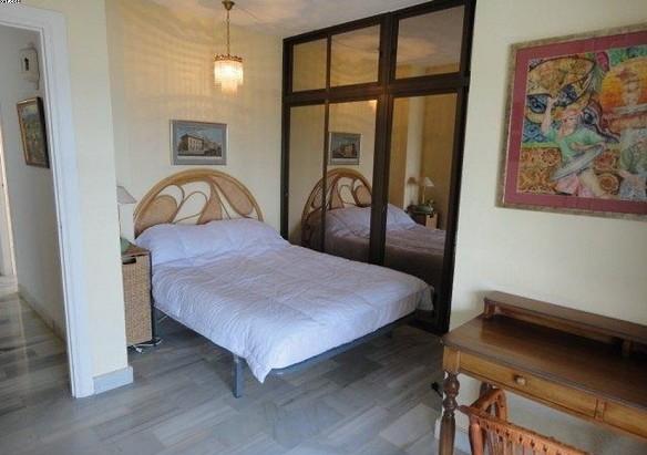 http://estatesinthesun.com/properties/wp-content/uploads/2012/10/89338_CSF3690CDS_IMG_05_0000.jpg