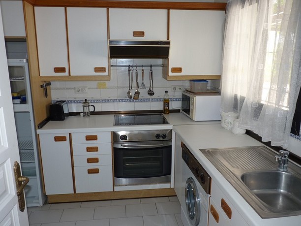 http://estatesinthesun.com/properties/wp-content/uploads/2012/11/ShowMedia-728.jpg