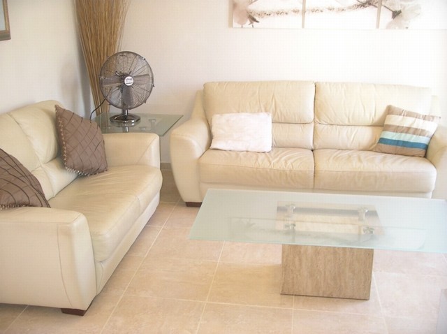 http://estatesinthesun.com/properties/wp-content/uploads/2012/12/ShowMedia-12.jpg