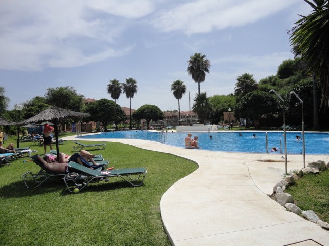 http://estatesinthesun.com/properties/wp-content/uploads/2012/12/ShowMedia-18.jpg