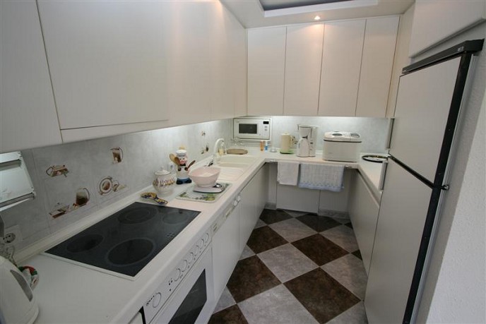 http://estatesinthesun.com/properties/wp-content/uploads/2012/12/ShowMedia-41.jpg