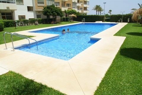 http://estatesinthesun.com/properties/wp-content/uploads/2012/12/ShowMedia-55.jpg