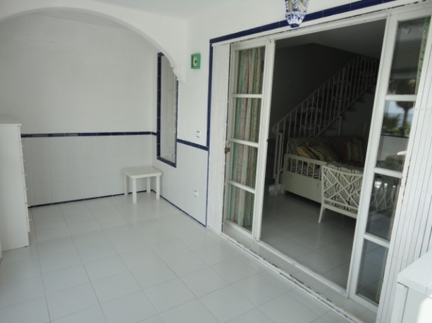 http://estatesinthesun.com/properties/wp-content/uploads/2012/12/ShowMedia-63.jpg