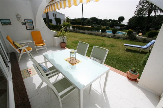 http://estatesinthesun.com/properties/wp-content/uploads/2012/12/ShowMedia-81.jpg