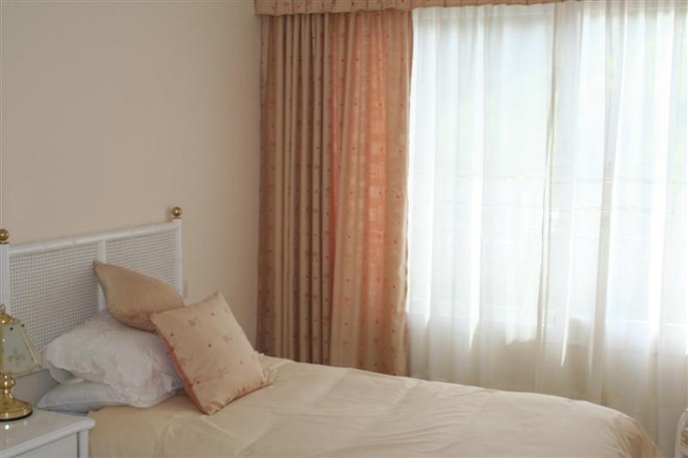 http://estatesinthesun.com/properties/wp-content/uploads/2012/12/ShowMedia-82.jpg