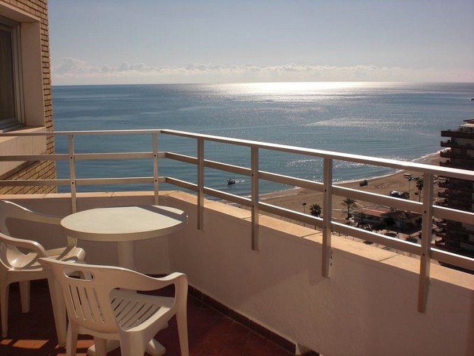 http://estatesinthesun.com/properties/wp-content/uploads/2012/12/ShowMedia5.jpg
