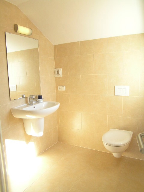 http://estatesinthesun.com/properties/wp-content/uploads/2013/01/13.jpg