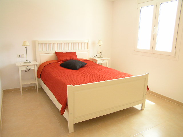 http://estatesinthesun.com/properties/wp-content/uploads/2013/01/7.jpg