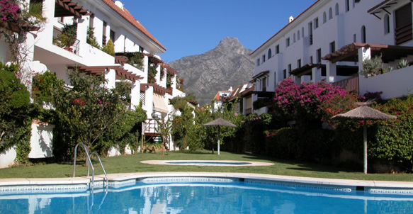 http://estatesinthesun.com/properties/wp-content/uploads/CSF1039CDS_photo1.jpg