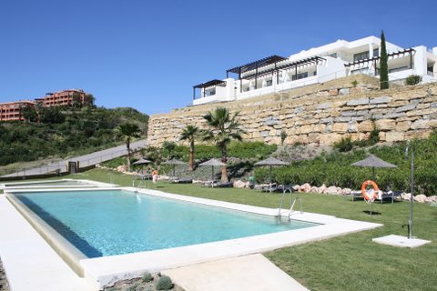http://estatesinthesun.com/properties/wp-content/uploads/CSF3277CDS_photo1.jpg