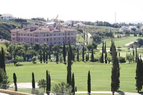 http://estatesinthesun.com/properties/wp-content/uploads/CSF3277CDS_photo2.jpg