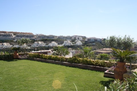 http://estatesinthesun.com/properties/wp-content/uploads/CSF3277CDS_photo6.jpg