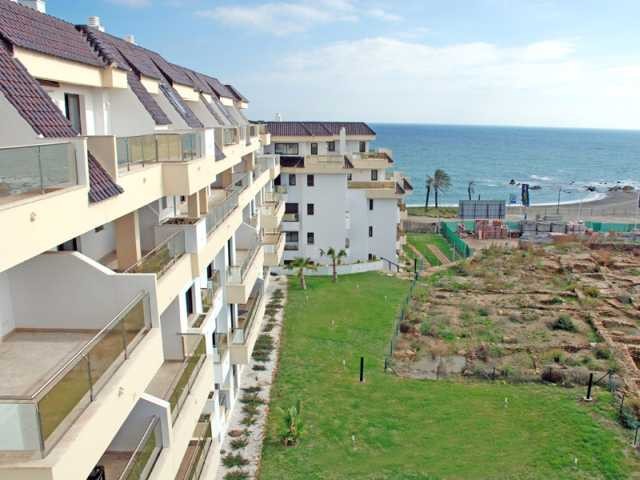 http://estatesinthesun.com/properties/wp-content/uploads/CSF3289CDS_photo1.jpg