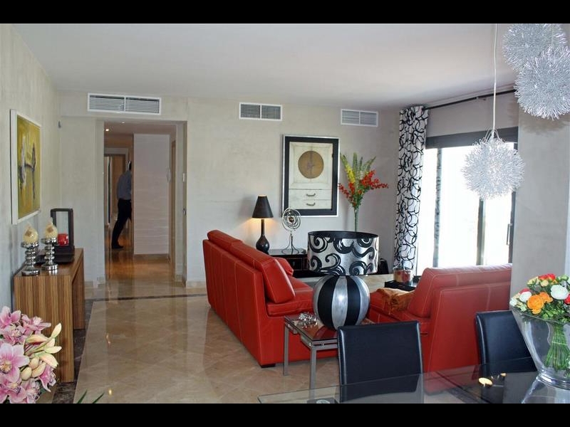 http://estatesinthesun.com/properties/wp-content/uploads/CSF3289CDS_photo4.jpg