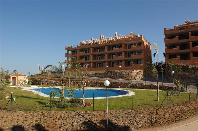 http://estatesinthesun.com/properties/wp-content/uploads/CSF3559CDS_photo1.jpg