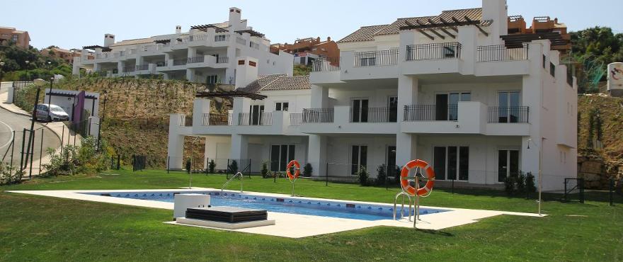 http://estatesinthesun.com/properties/wp-content/uploads/CSF3838CDS_photo1.jpg